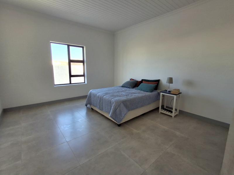 3 Bedroom Property for Sale in Britannia Bay Western Cape